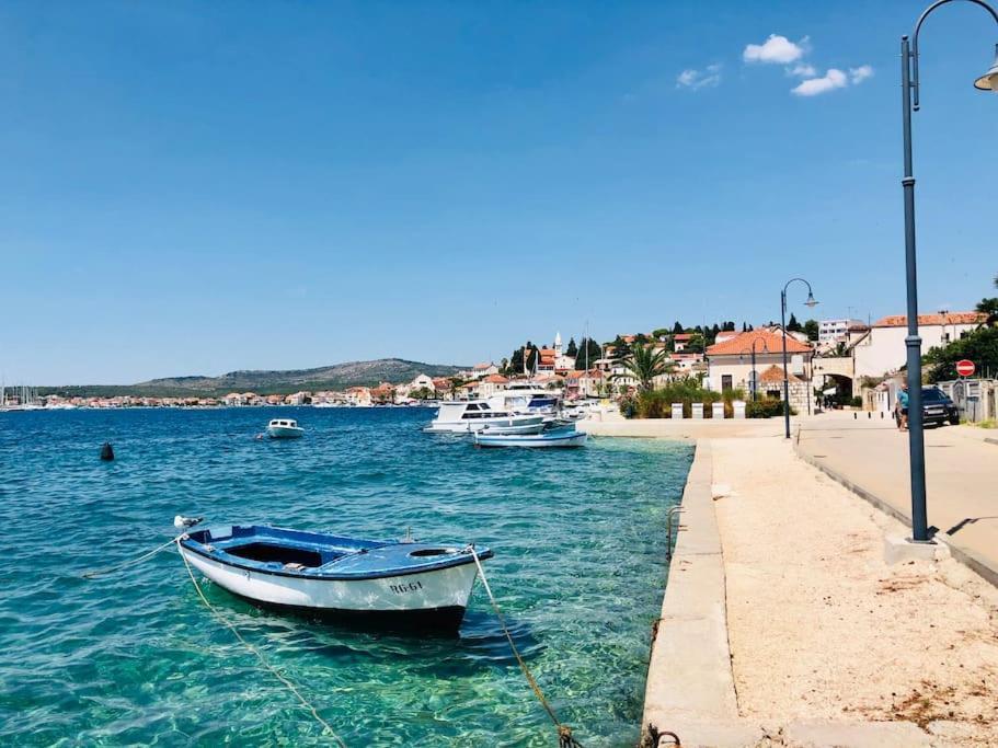 Beach & Old Town Rogoznica  Extérieur photo