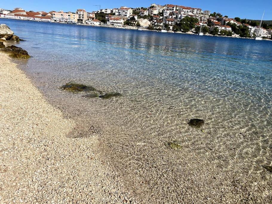 Beach & Old Town Rogoznica  Extérieur photo